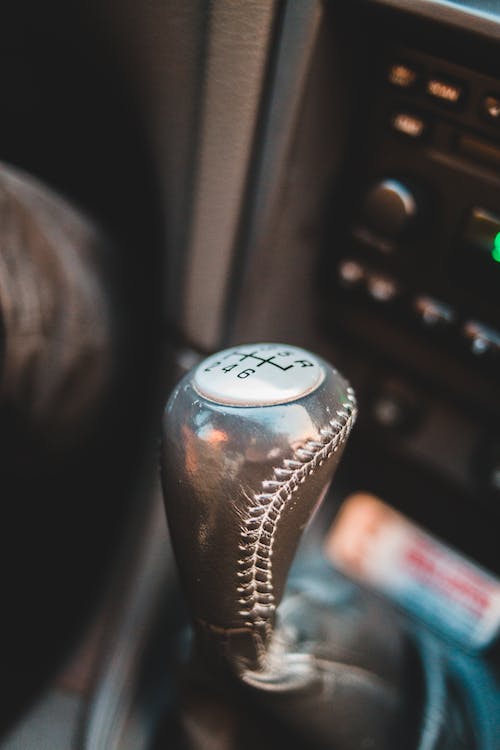 What is a Manual Transmission?